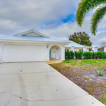 Idyllic Bradenton Home With Lanai 6 Mi To Beach!